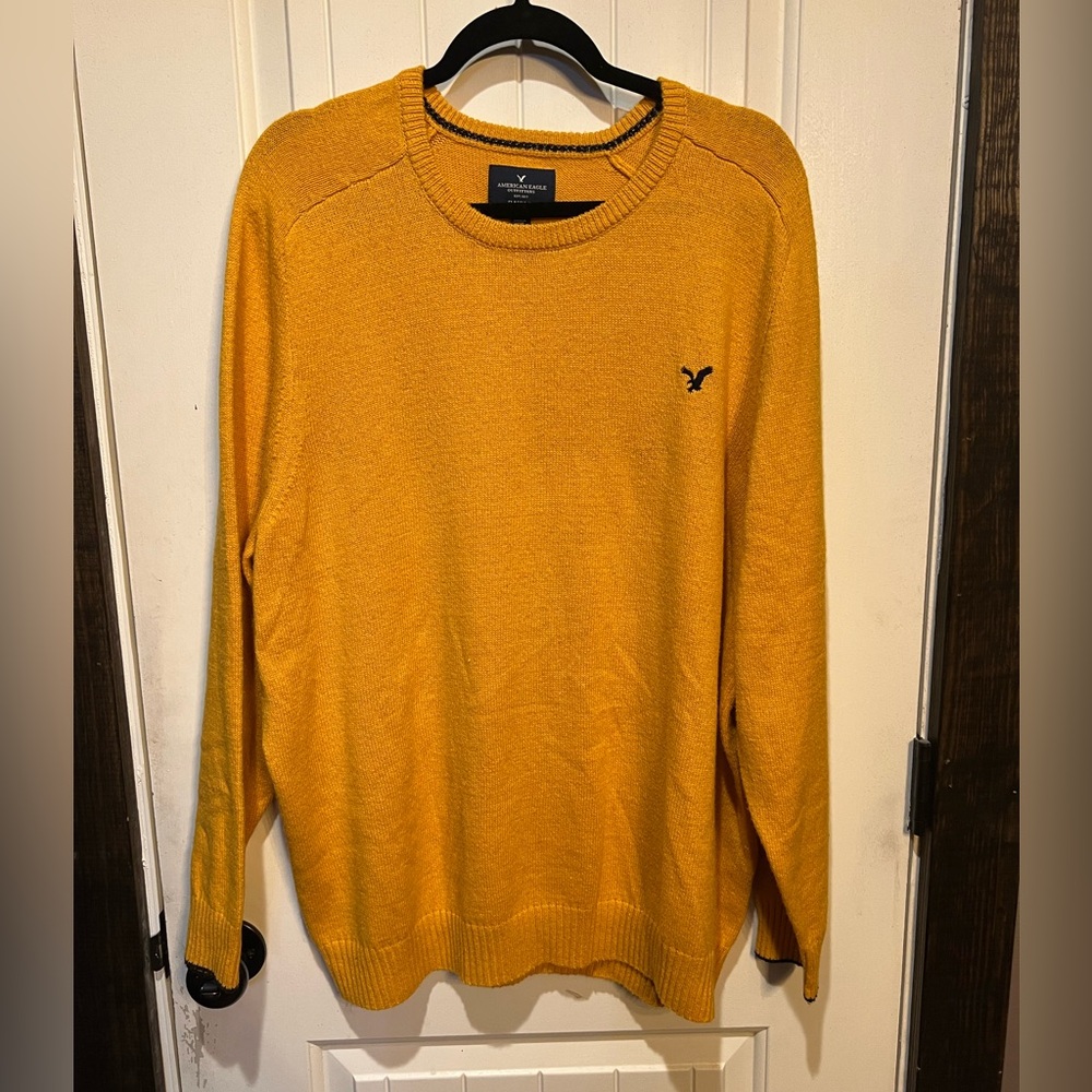 American Eagle Outfitters Mustard Crewneck Sweater